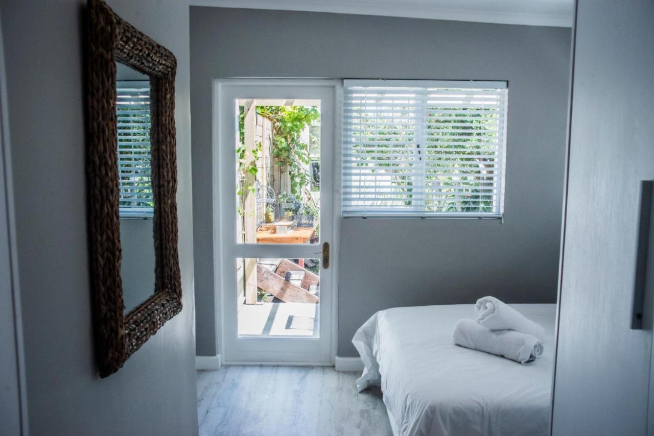 Villa Seven On Flora- Hot Tub, Modern With Amazing Outside Area Hermanus Esterno foto