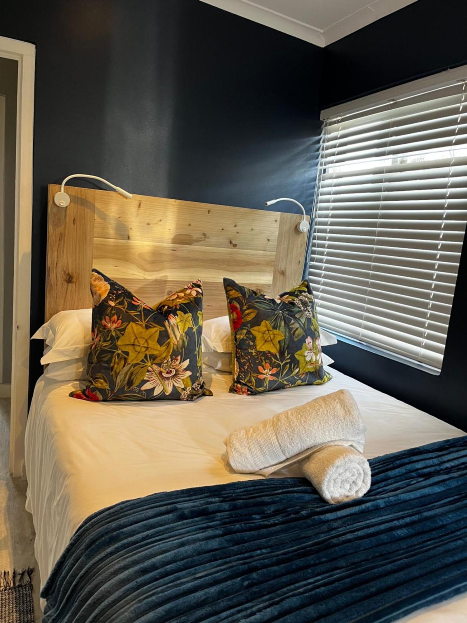 Villa Seven On Flora- Hot Tub, Modern With Amazing Outside Area Hermanus Esterno foto