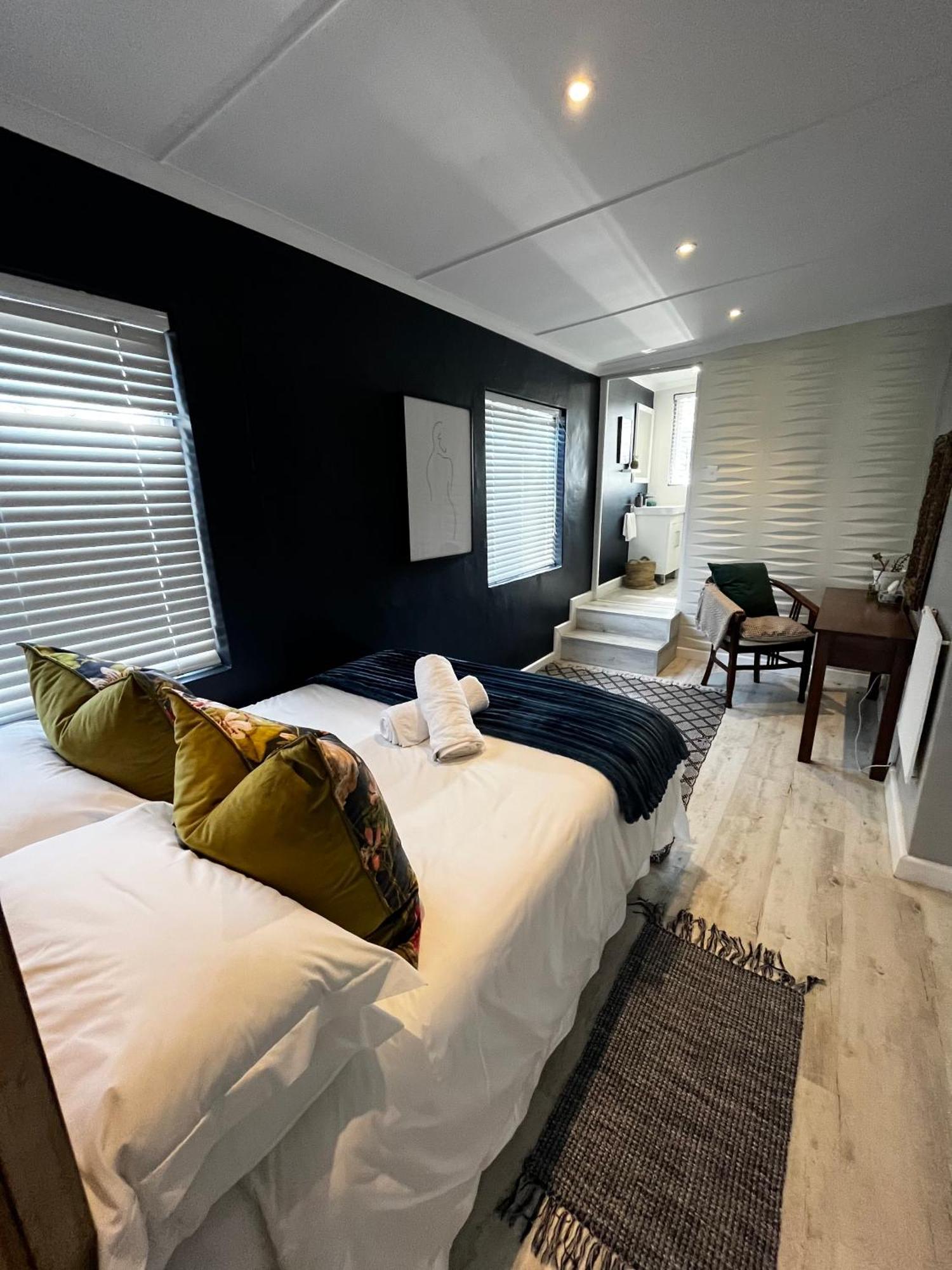Villa Seven On Flora- Hot Tub, Modern With Amazing Outside Area Hermanus Esterno foto